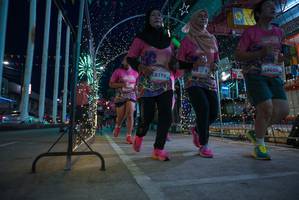 BIB: 18174, 19080
                            <button type="button" onclick="openModal(24676963)" class="btn btn-primary btn-sm float-right btn-popup" data-toggle="modal" data-target=".modal-high-quality">
                        <i class="fas fa-shopping-cart"></i> Add to Cart
                    </button>
                                            <button type="button" onclick="isThisMe(24676963, true)" class="btn btn-success btn-sm float-right btn-popup btn-isme hidden" data-toggle="tooltip" data-placement="bottom" title="นี่คือรูปของคุณใช่ไหม คลิกที่นี่เพื่อเอาเข้าอัลบั้ม">
                        <i class="fas fa-plus"></i> Add to album
                    </button>
                    <button type="button" onclick="isThisMe(24676963, false)" class="btn btn-warning btn-sm float-right btn-popup btn-isnotme hidden">
                        <i class="fas fa-ban"></i> Remove from album
                    </button>